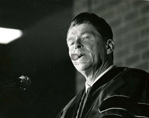 Image description is not available for 1967.013